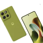 6.67-inch pOLED display of Moto G86 Power 5G with vibrant colors, 1.5K resolution, and 120Hz refresh rate