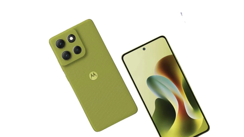 6.67-inch pOLED display of Moto G86 Power 5G with vibrant colors, 1.5K resolution, and 120Hz refresh rate
