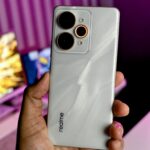 Realme 15 Pro 5G with 7000mAh battery and 80W SuperVOOC fast charging illustration