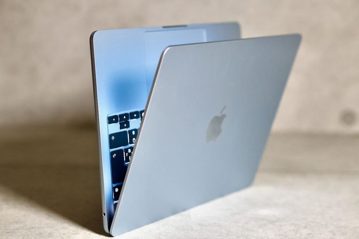 MacBook Air M4