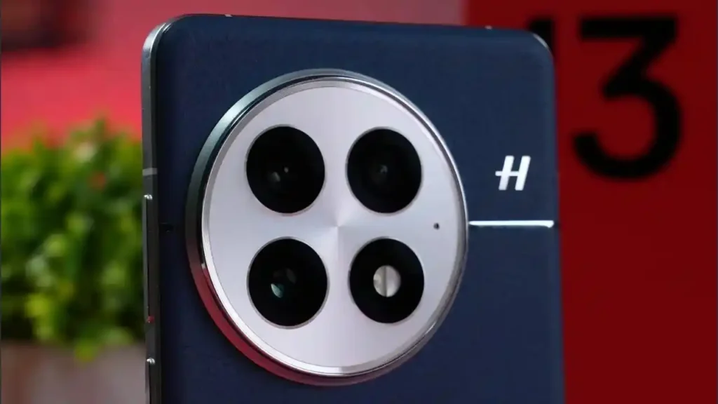 OnePlus 15 Unveils DetailMax Engine